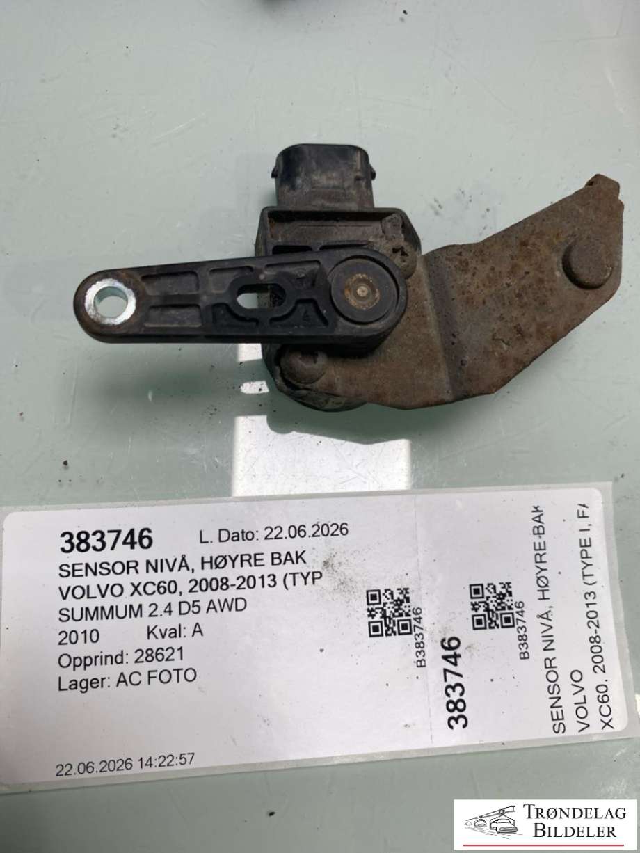 Sensor nivå, høyre bak til Volvo XC60 2008-2013 (Type I, Fase 1)  (31300179|8G9N-3C492-AA|9G9N-5A955-AA)