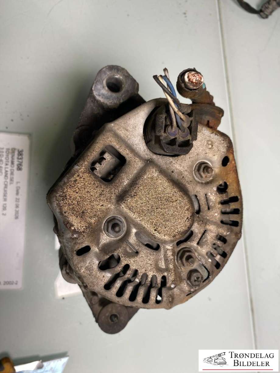 Dynamo diesel til Toyota Land Cruiser 120 2002-2009 (2706030050|27060 30040|27060 30010|27060 30120|27060 30150|27060 30151|27060 30154|270600L020|270600L021|270600L022|270600L060|270600L080|0 986 082 040)