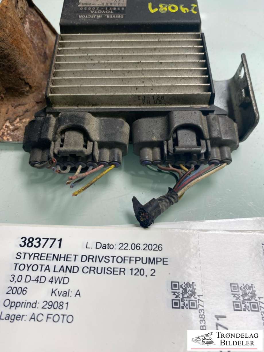 Styreenhet drivstoffpumpe til Toyota Land Cruiser 120 2002-2009  (89871-20050|)