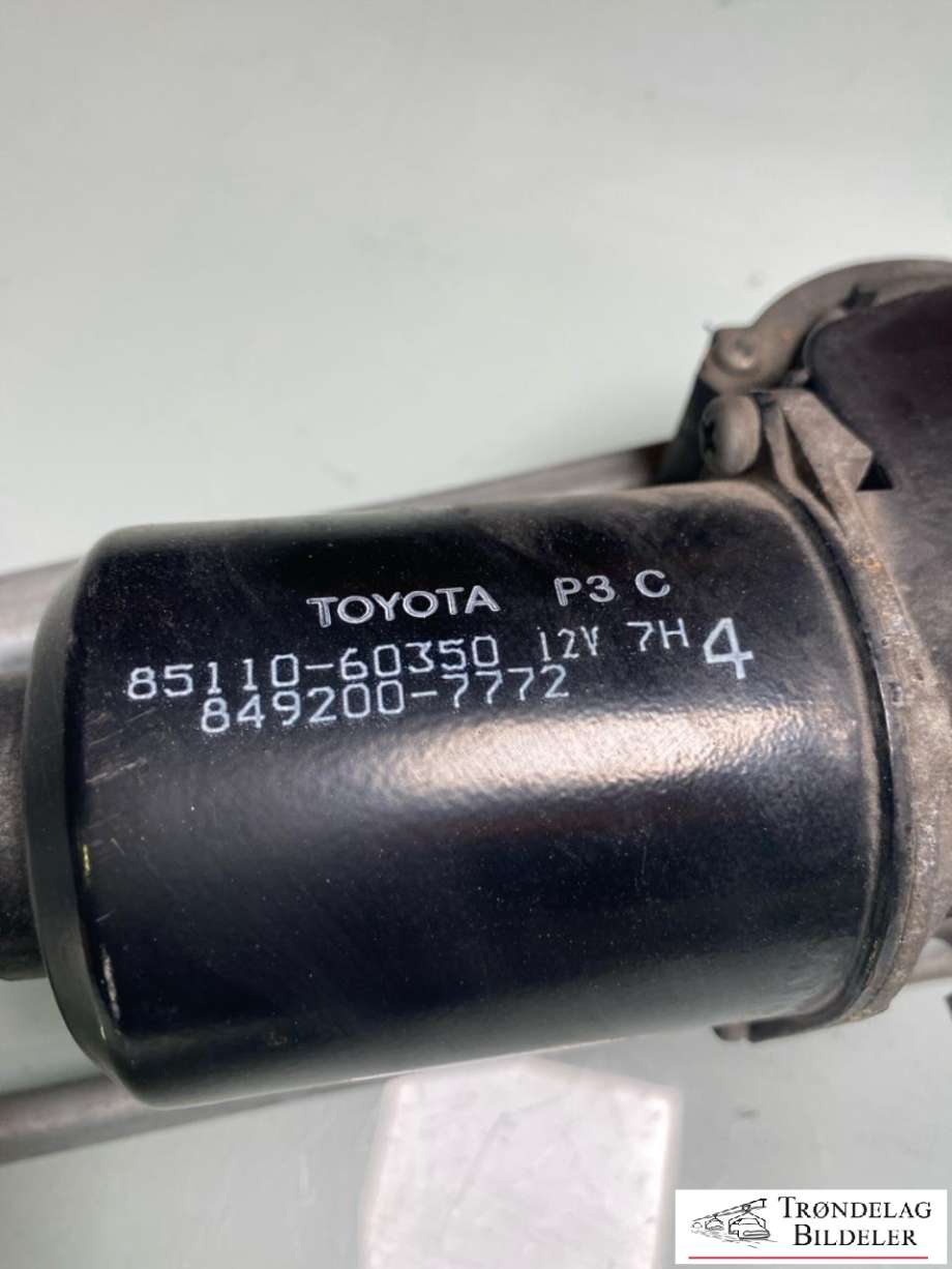 Viskermotor frontrute komplett m/overføring til Toyota Land Cruiser 120 2002-2009 (8515060260|8511060350 =MOTOR|)