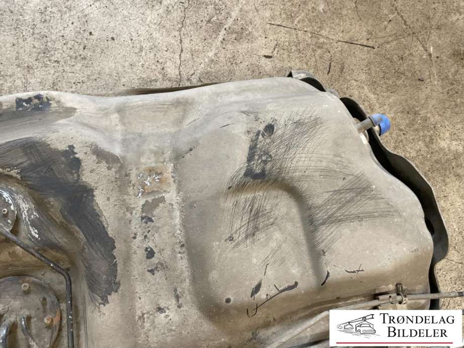Dieseltank til Toyota Hiace 2001-2006 (Fase 2)  