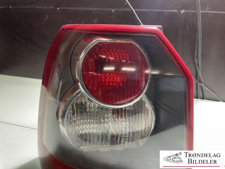 Baklykt venstre til Land Rover Freelander 2007-2014 (Type II)  (LR025607|6H5213405AC|)