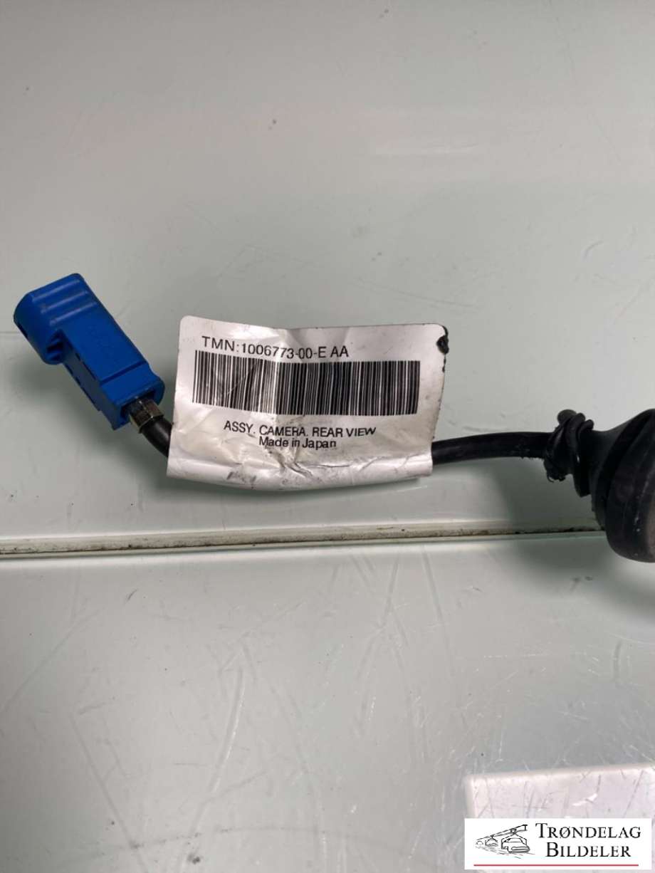 Parkeringskamera bak til Tesla Model S 2013-2016 (Fase 1)  (1006773-00-E|)