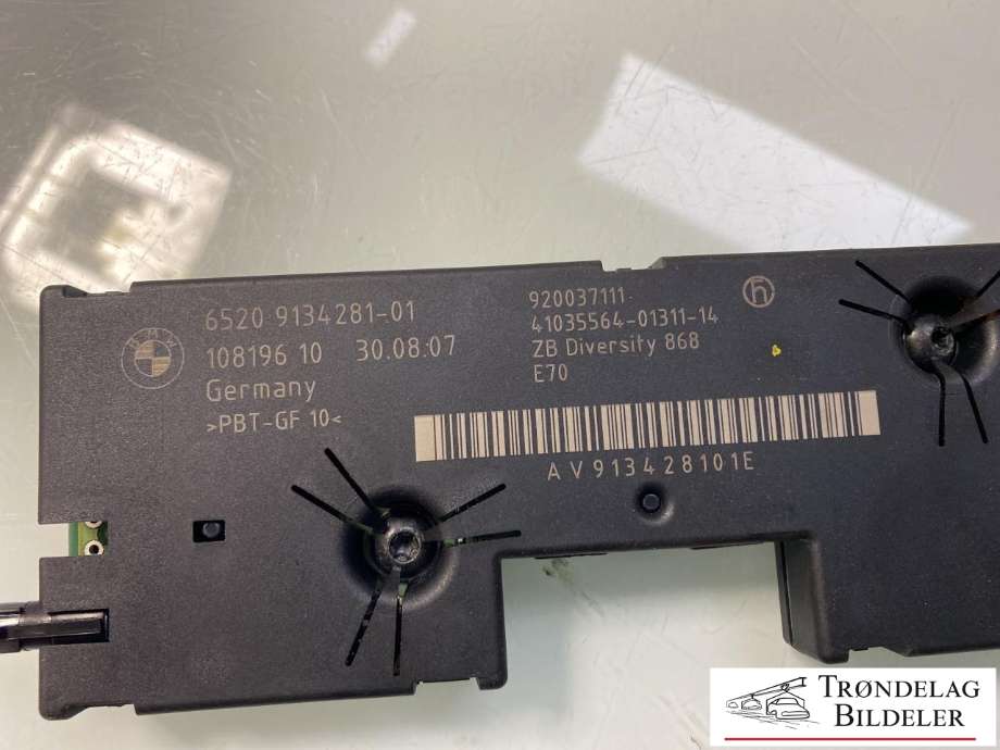 Antenne forsterker til BMW X5 2007-2013 (E70) (E70)