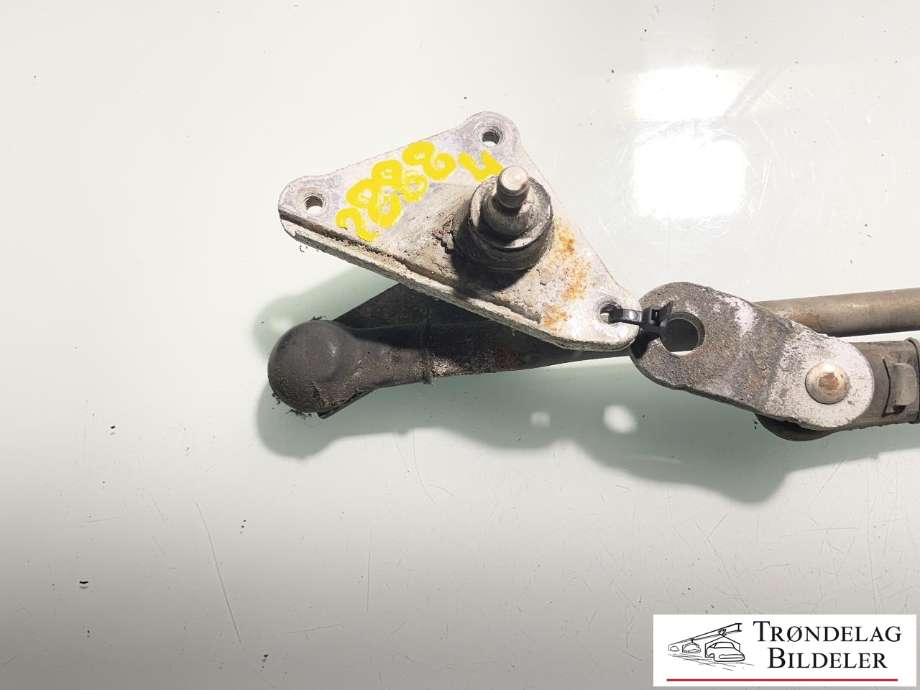 Viskermotor frontrute komplett m/overføring til Toyota Hiace 2007-2012 (Fase 3)  (8515026050|8511026140|)