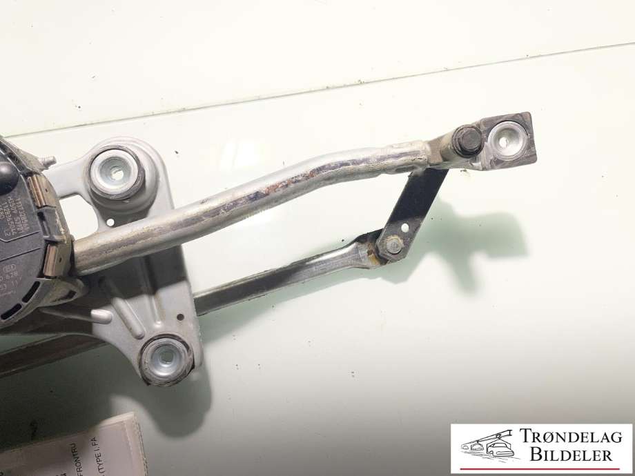 Viskermotor frontrute komplett m/overføring til Volvo V60 2010-2013 (Type I, Fase 1)  (30753493|1397220628|3397021173)