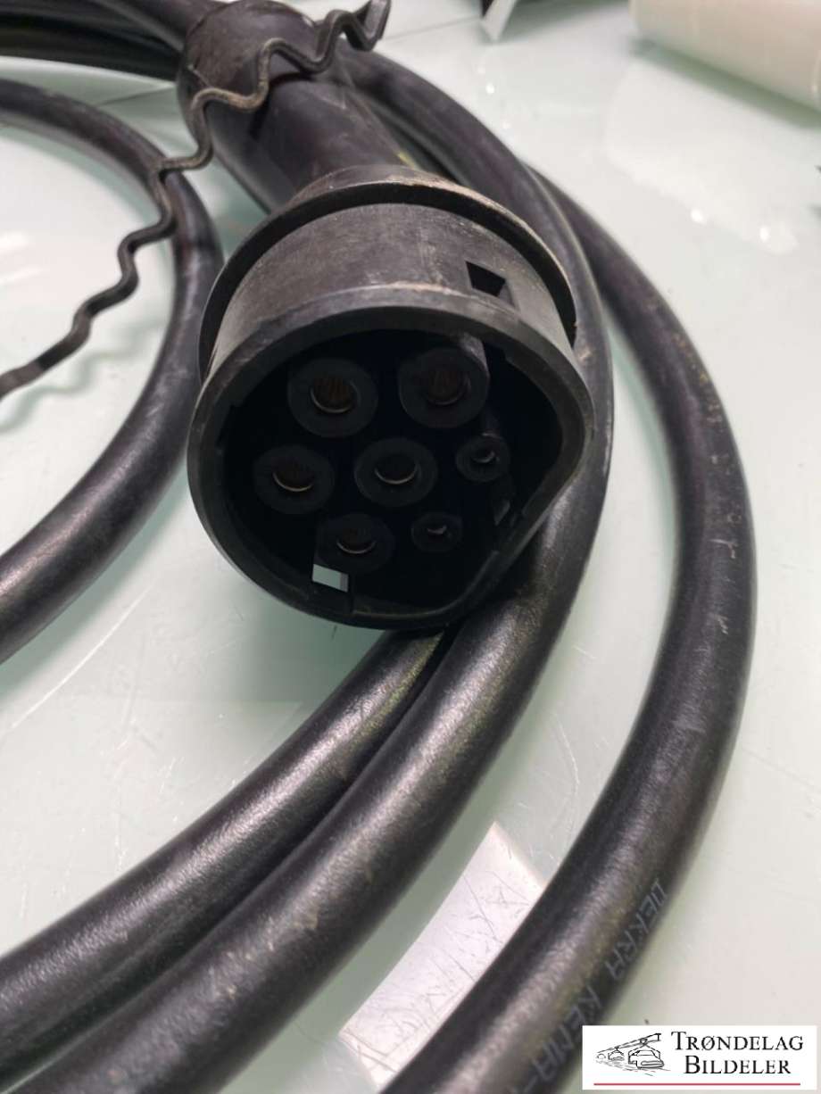 Batterilader kabel til Volvo XC40 2018-2024  (LADEBOKS TYPE 2|LADEBOKS TYPE 2|)