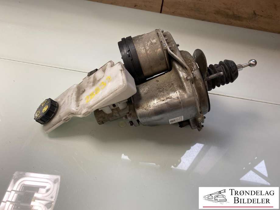 Bremsekraft-forsterker til Volvo XC40, 2018-2024  (36010469)