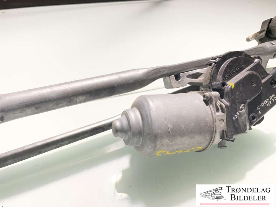 Viskermotor frontrute komplett m/overføring til BMW X5 2013-2018 (F15) (F15) (61 61 7 292 653|)
