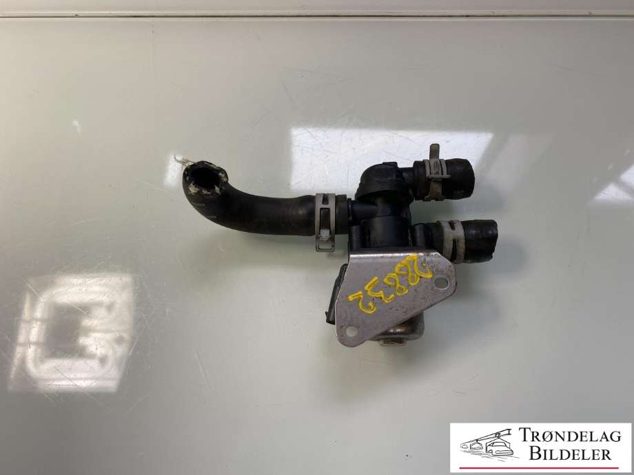 Ventil vann til Volvo XC40, 2018-2024  (31461924)