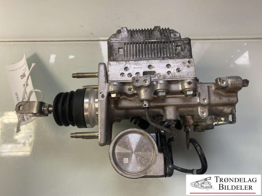 ABS sentral til Toyota Auris 2013-2015 (Type II, Fase 1)  (4705012050|)