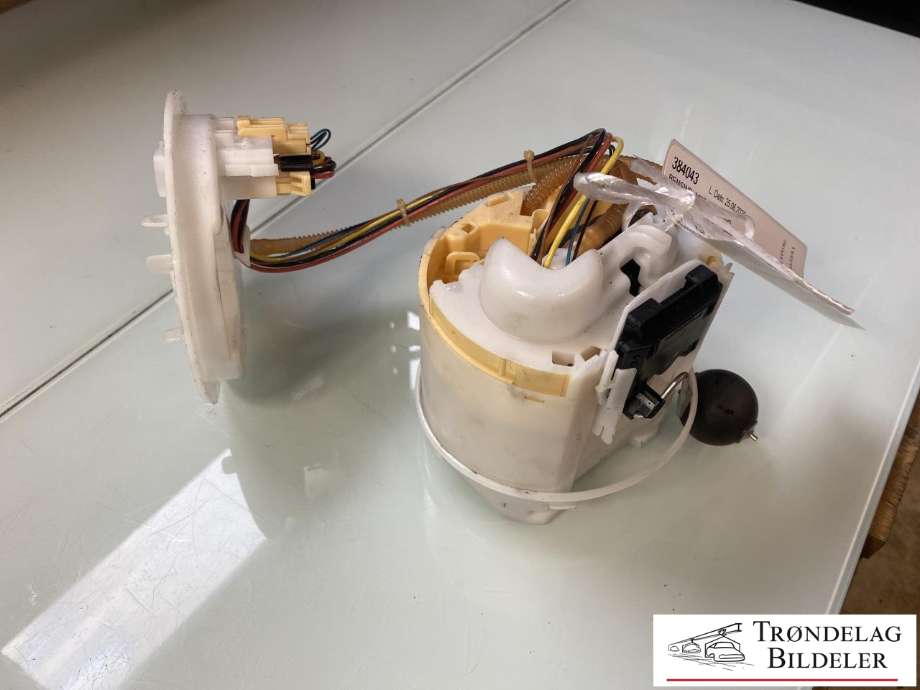 Bensinpumpe elektrisk til BMW 5-Serie 2017-->> (G30/G31) (G30/G31) (16 11 9 468 600|)