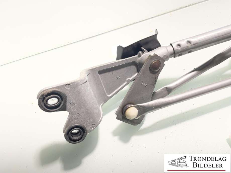 Viskermotor frontrute komplett m/overføring til Suzuki SX4 S-CROSS 2013-->> (Type II)  (3810061M01|)