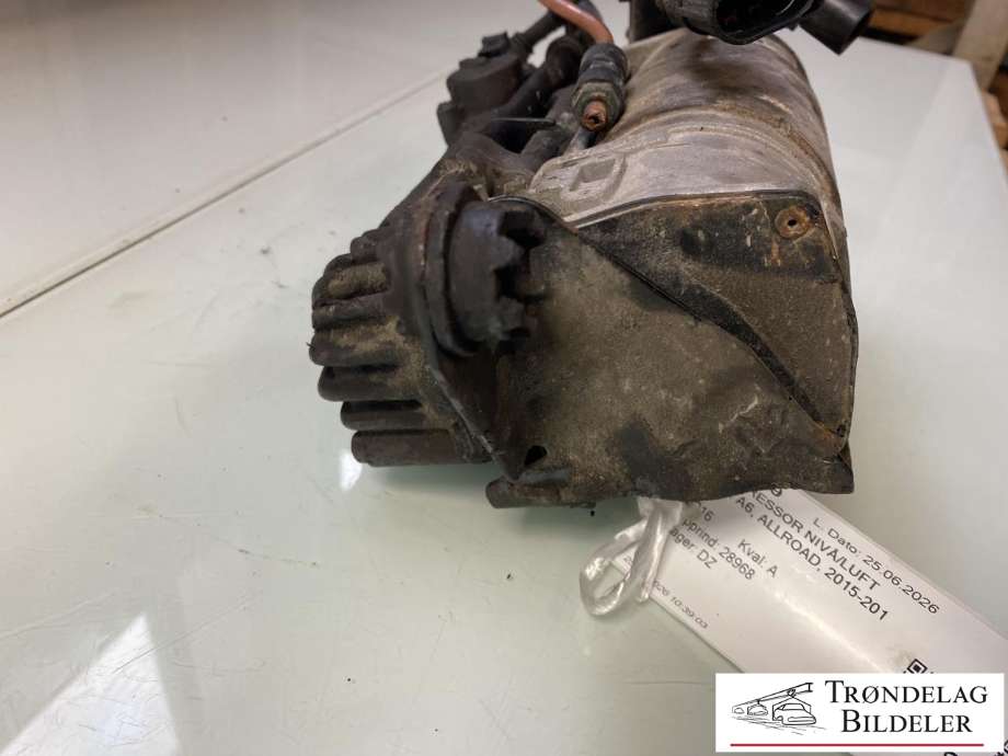 Kompressor nivå/luft til Audi A6, Allroad 2015-2019 (Type III, Fase 2) (C7) (C7) (4G0 616 005 D|4G0616005C|)