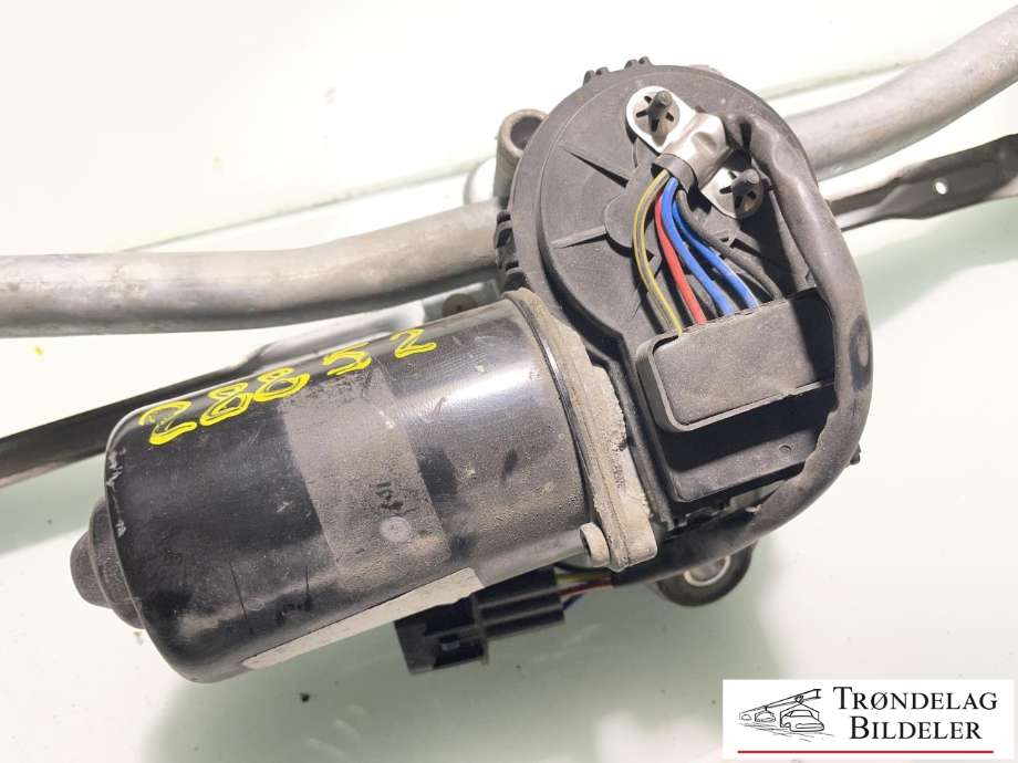 Viskermotor frontrute komplett m/overføring til Hyundai Ix35 2010-2015 (981102S000|981202S000|)