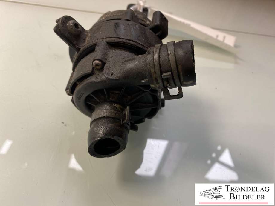 Vannpumpe elektrisk til VW Transporter / Caravelle 2019-->> (T6.1) (T6.1) (5Q0 965 561 B|)