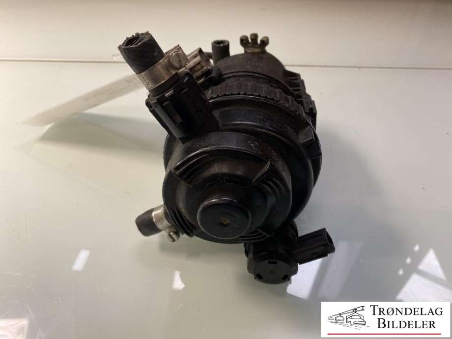 Dieselfilterholder til Toyota Hilux 2012-2016  (233000L030|233000L032|)
