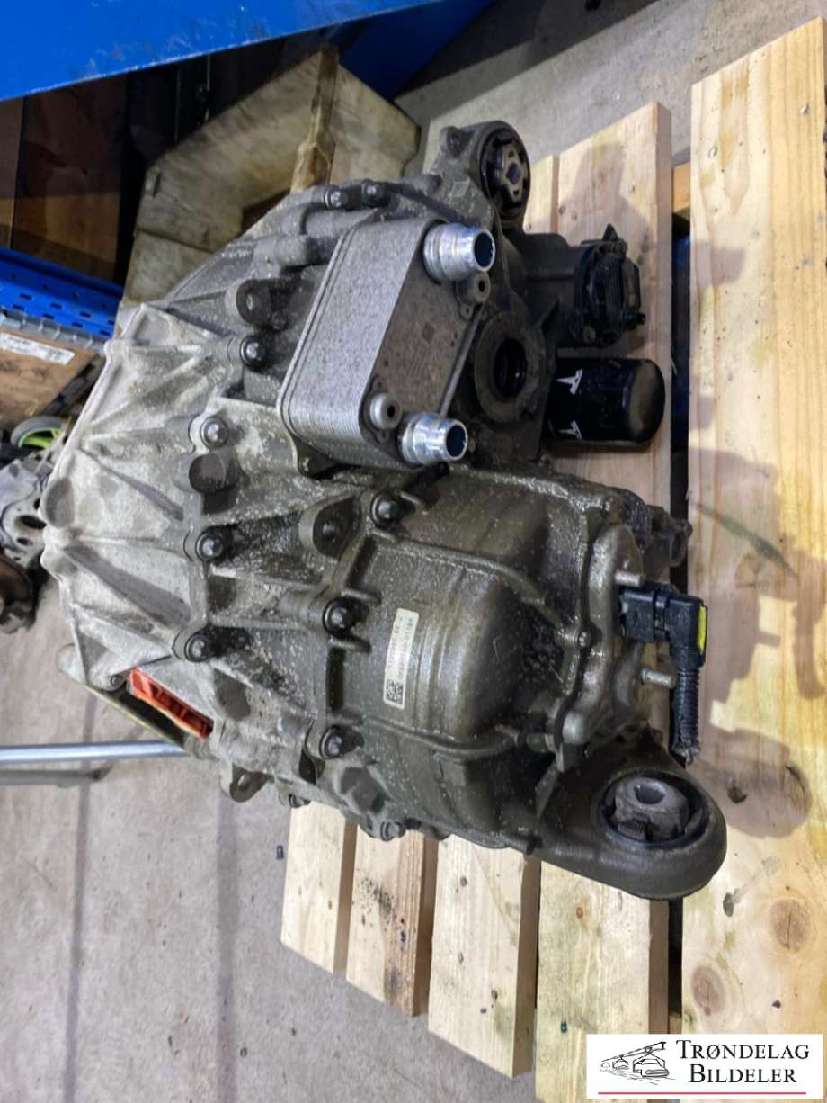 Motor elbil foran til Tesla Model Y 2021-2024 (Type I) (1120960-DE-J|)