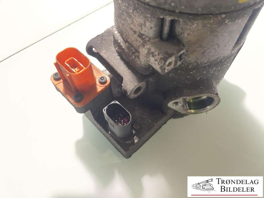 Aircondition kompressor hybrid til VW Passat 2015-2019 (Fase 1) (B8) (B8) (12E820803E|5QE816803L|5QE816803H|5QE816803E|5QE820203|5QE816803|ACP01173|12E820803B|12E820803C|5QE816803A|5QE816803D|5QE816803G|5QE820803A)