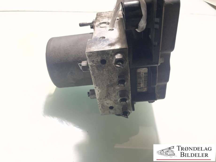 ABS sentral til Peugeot 5008 2010-2017 (Type I)  (1607510480|1607510380|)