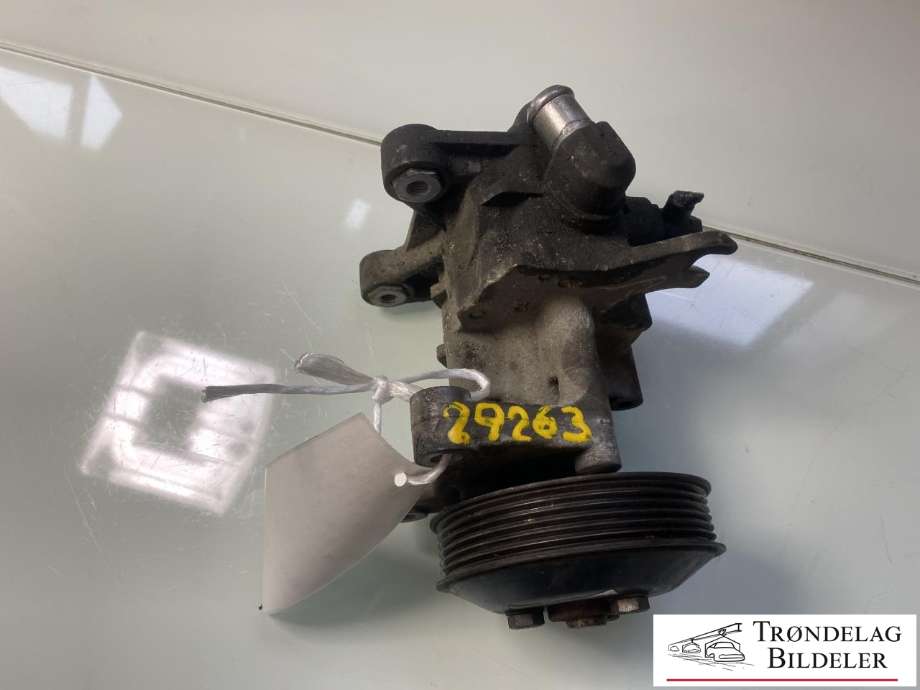 Servo pumpe mekanisk til BMW X5, 2007-2013 (E70) (E70) (32 41 6 781 008)