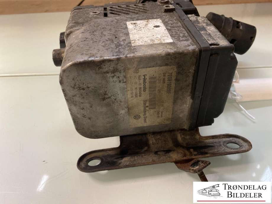 Dieselvarmer til VW Amarok 2010-2016 (Type I, Fase 1)  (7E0819008F|7E0 819 008 F|)