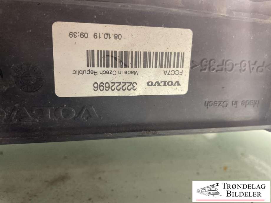 Radiatorpakke til Volvo V60 / V60 CC 2018-->> (Type II)  (32222696|32382137|)