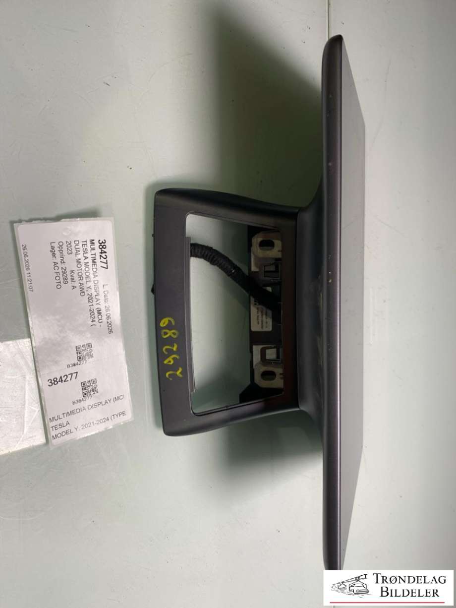 Multimedia display (MCU - Media Controller Unit) til Tesla Model Y 2021-2024 (Type I)  (1089543-00-J|1089543-00-K|)