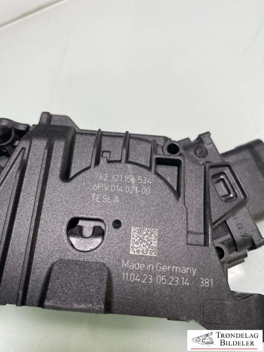 Pedal gass til Tesla Model Y 2021-2024 (Type I)  (1188695-50-A|6pv 014 021-00|)