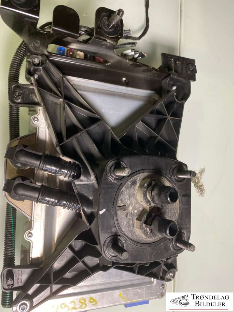 Styreenhet autopilot til Tesla Model Y 2021-2024 (Type I)  (1684435-00-J|)