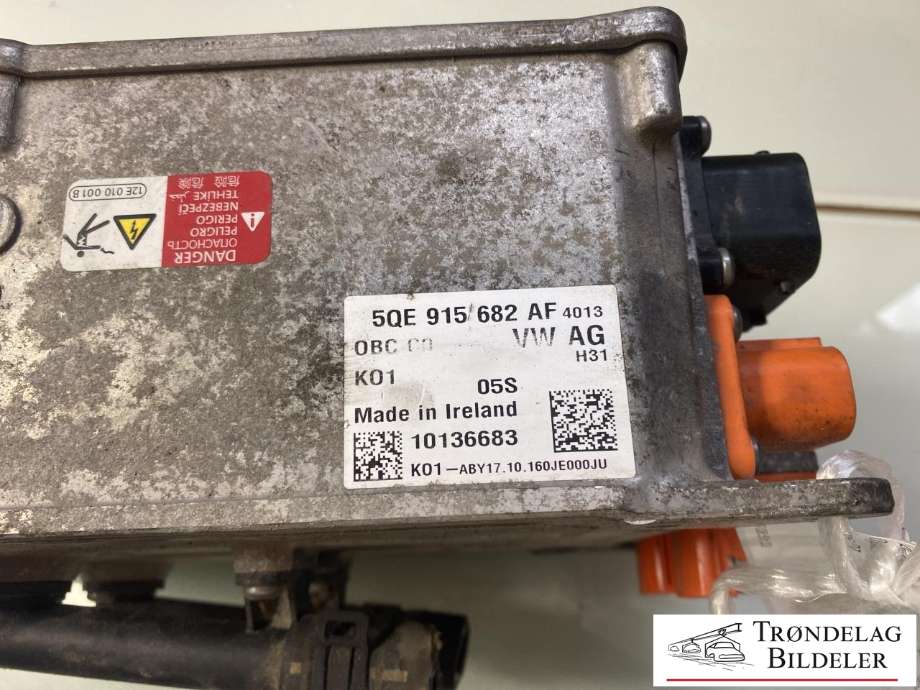 Batterilader (OBC - On Board Charger) til VW Passat 2015-2019 (Fase 1) (B8) (B8) (5QE915682BG|)