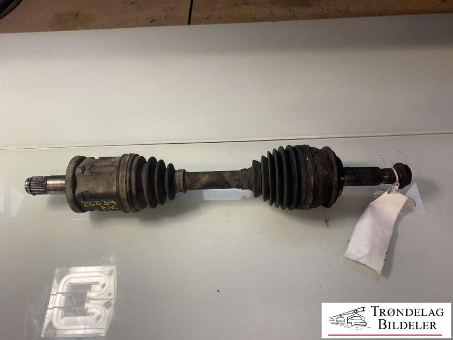 Drivaksel venstre foran, diesel/manuell til Toyota Hilux, 2012-2016  (434300K051)