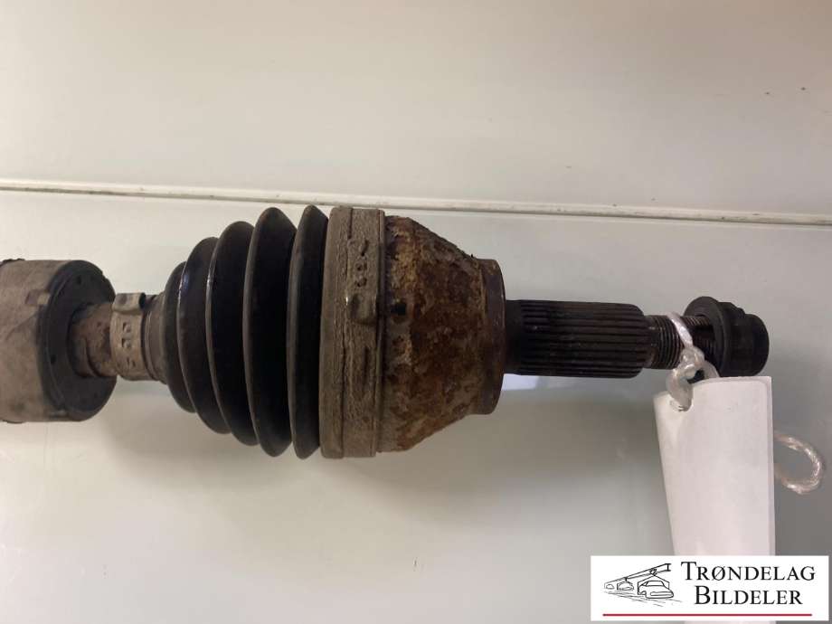 Drivaksel venstre foran, diesel/manuell til Toyota Avensis 2009-2015 (Type III, Fase 1) (43420-42200|DA51L|4342042201|43420-05430|43420-05431)