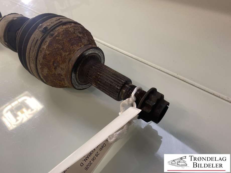 Drivaksel venstre foran, diesel/manuell til Toyota Avensis 2009-2015 (Type III, Fase 1) (43420-42200|DA51L|4342042201|43420-05430|43420-05431)