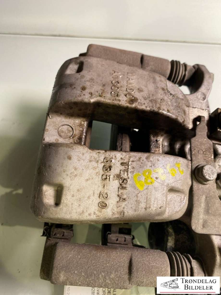 Bremsecaliper høyre bak, elektrisk til Tesla Model Y 2021-2024 (Type I) (1044628-00-A|)