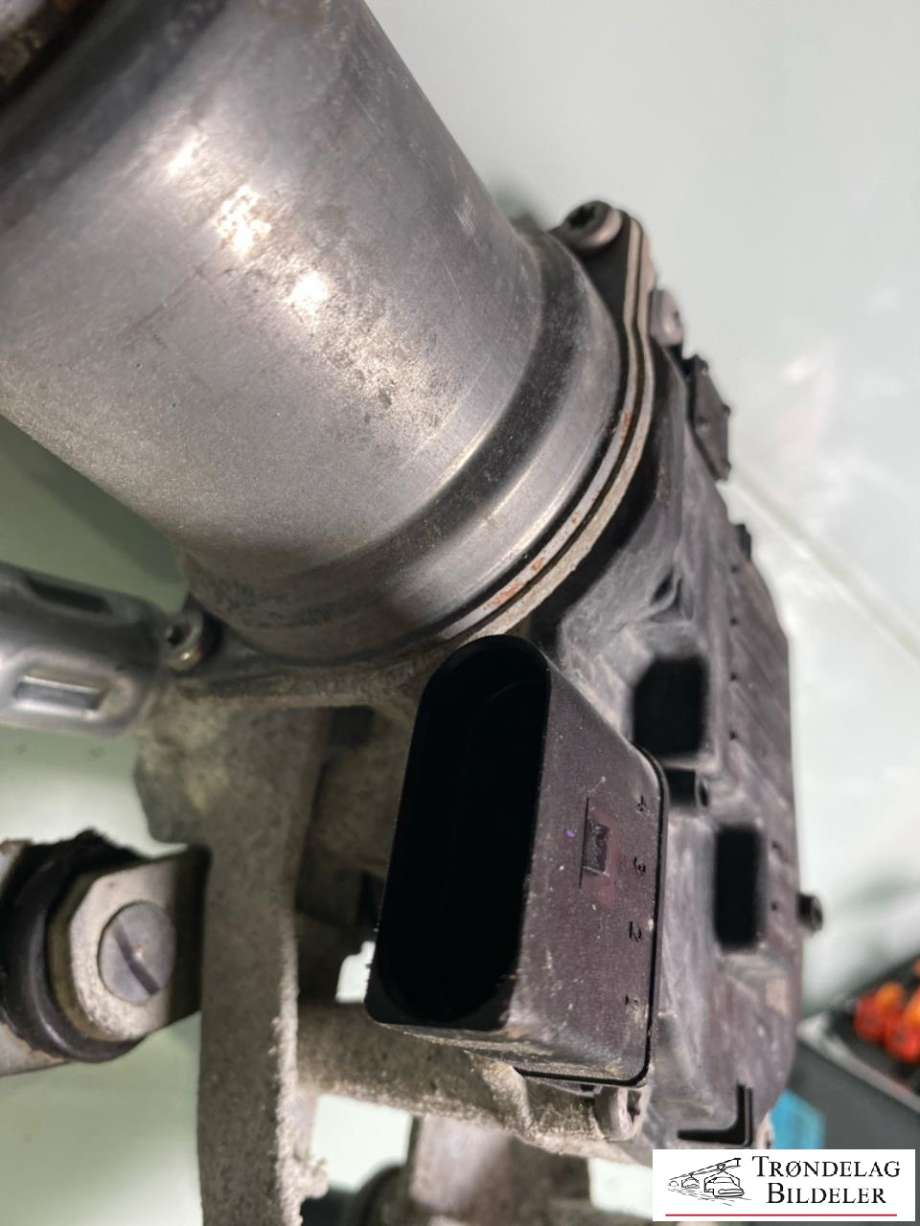 Viskermotor frontrute komplett m/overføring til Tesla Model Y 2021-2024 (Type I) (1628222-00-A|)