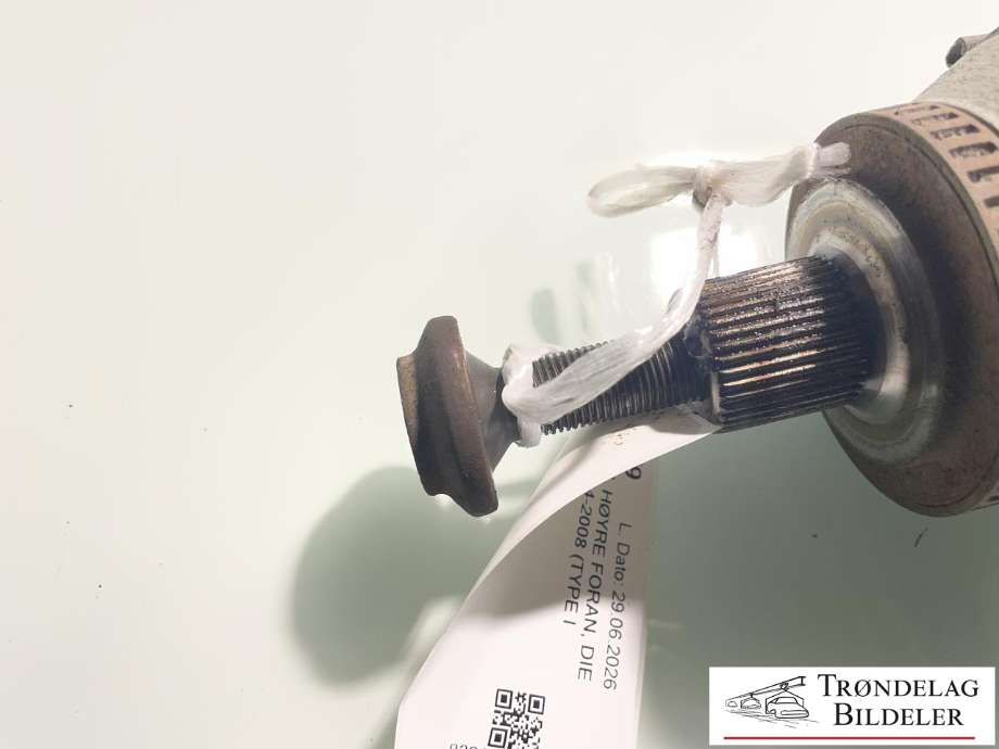 Drivaksel høyre foran, diesel/manuell til Audi A4 2004-2008 (Type III) (B7) (B7) (8E0 407 272 AT|)