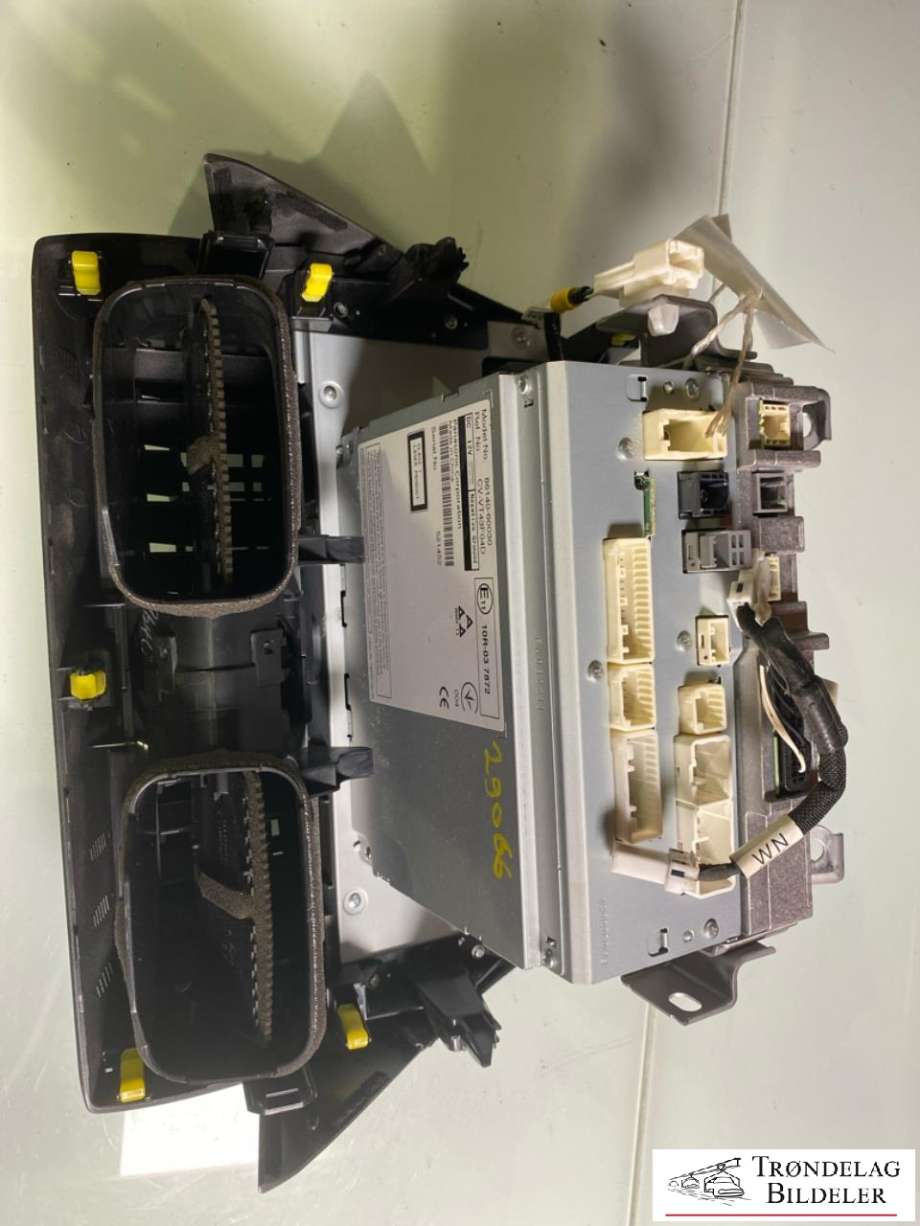 Bilstereo til Toyota Land Cruiser 150 2014-->> (Fase 2)  