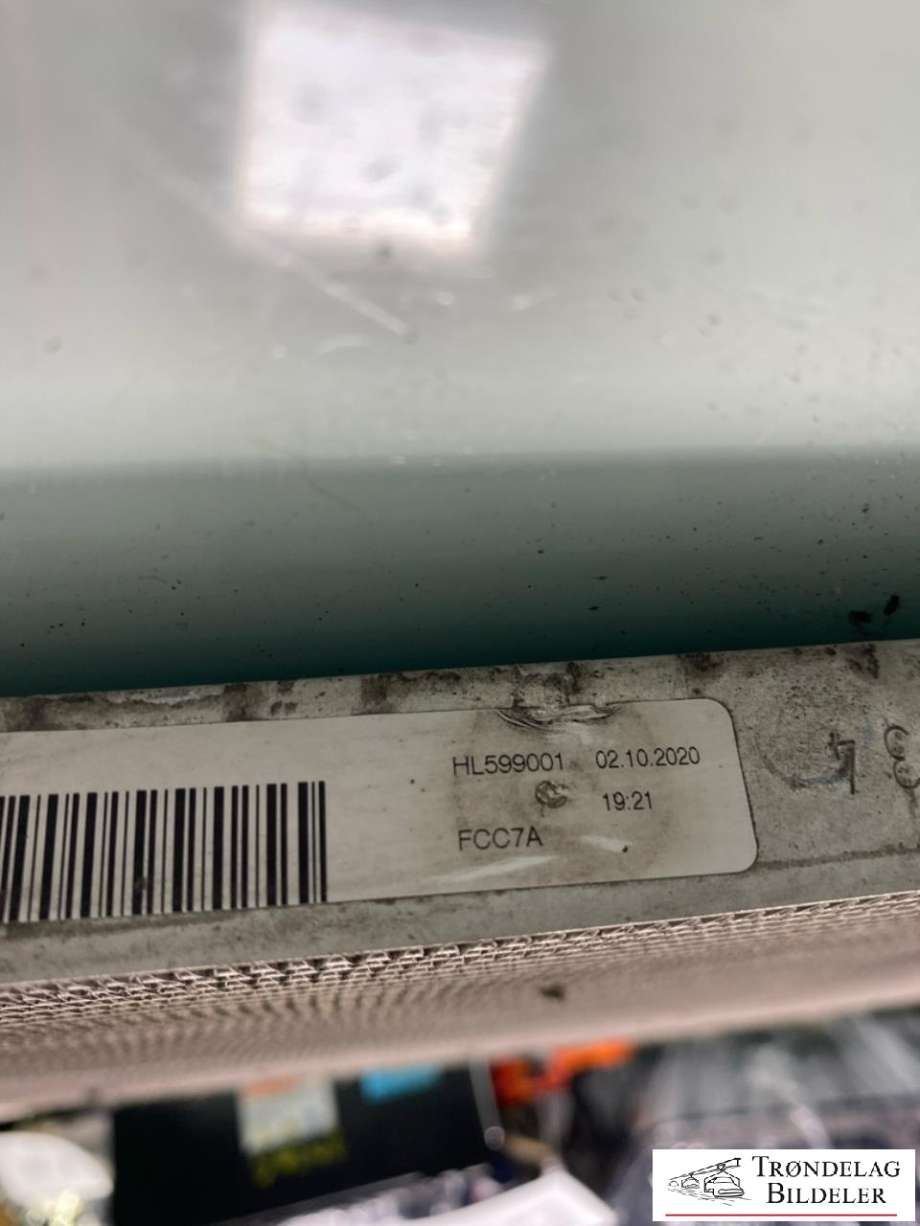 Radiator (automat gir) til Jaguar I-PACE 2018-->> (T4K9610|J9D38D100AA|606327)