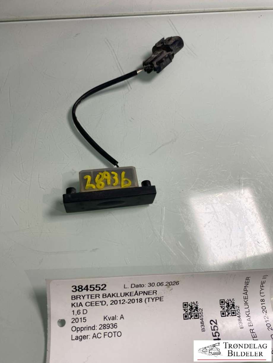 Bryter baklukeåpner til Kia Cee