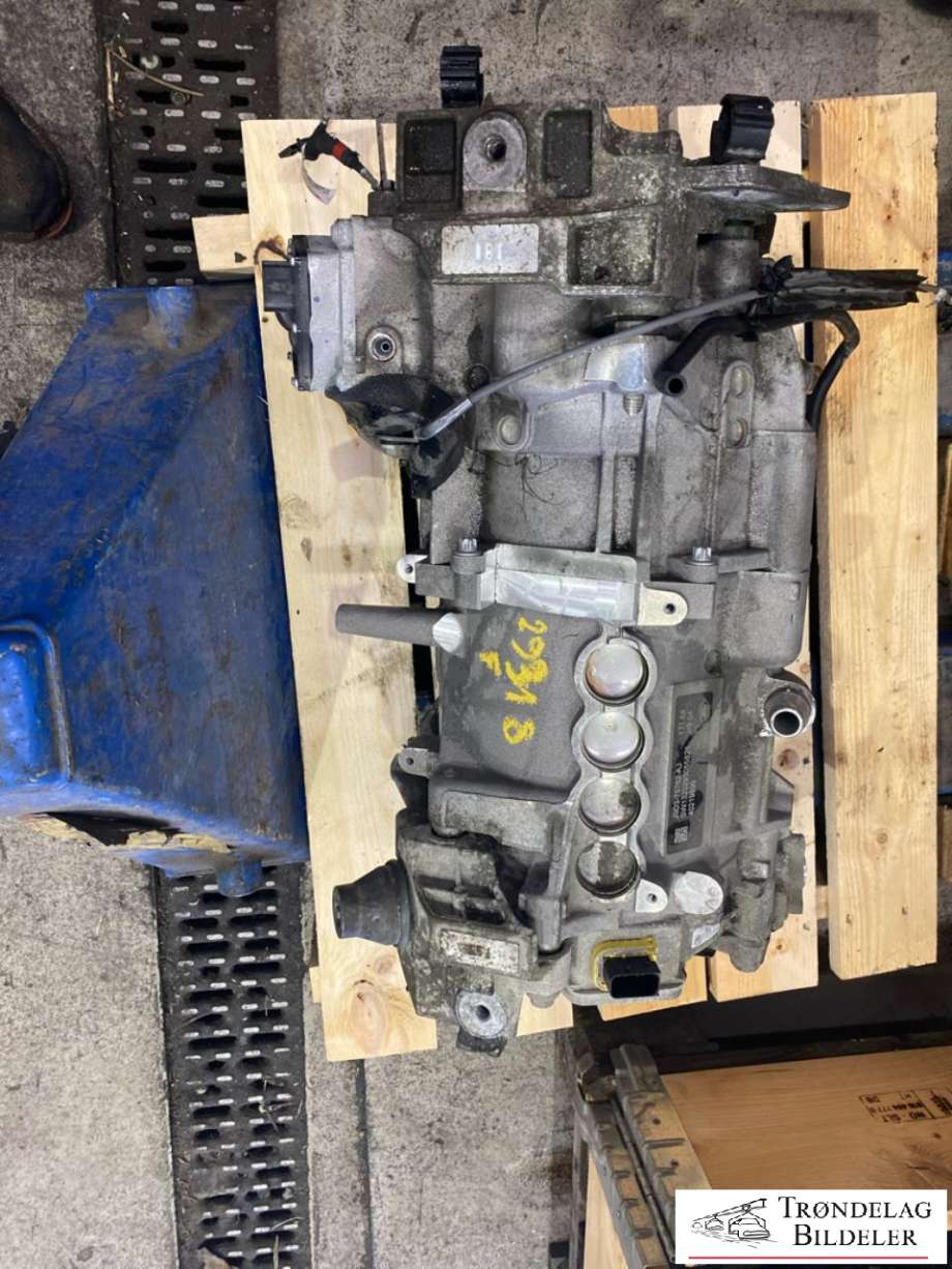 Motor elbil foran til Jaguar I-PACE 2018-->> (T4K15394 |J9D375762AJ|T4K20798 |J9D375762AP|)