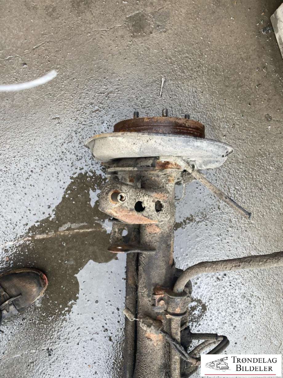 Bakaksel til Toyota Land Cruiser 120 2002-2009 (4211060860|)