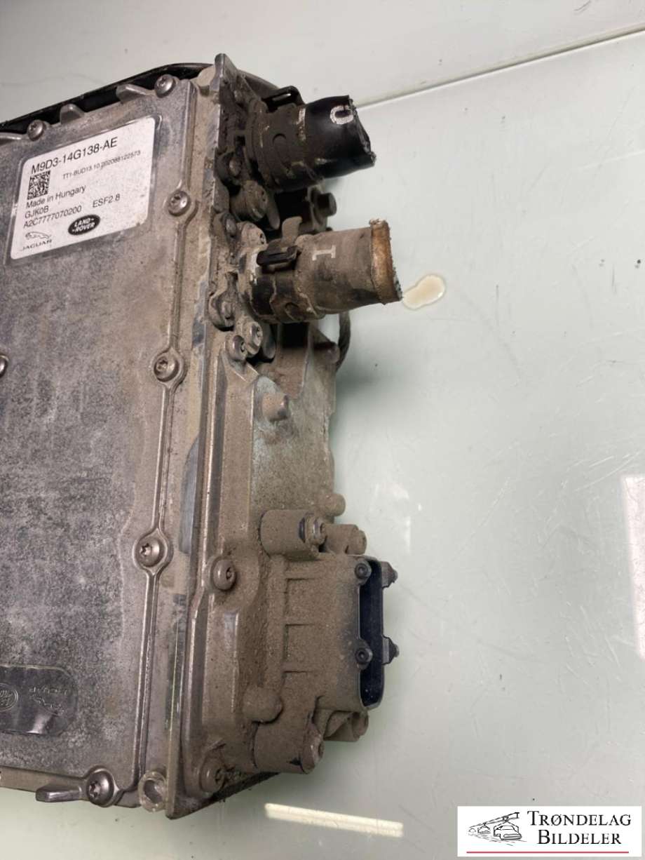 Inverter elbil til Jaguar I-PACE 2018-->>  (T4K16154 |M9D314G138AE|433123463|M9D314G138AK|)
