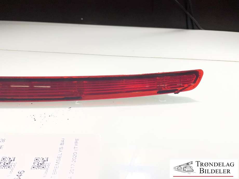 Baklykt bremselys bakrute til Škoda Octavia 2017-2020 (Type III, Fase 2) (5E9 945 097 C|)