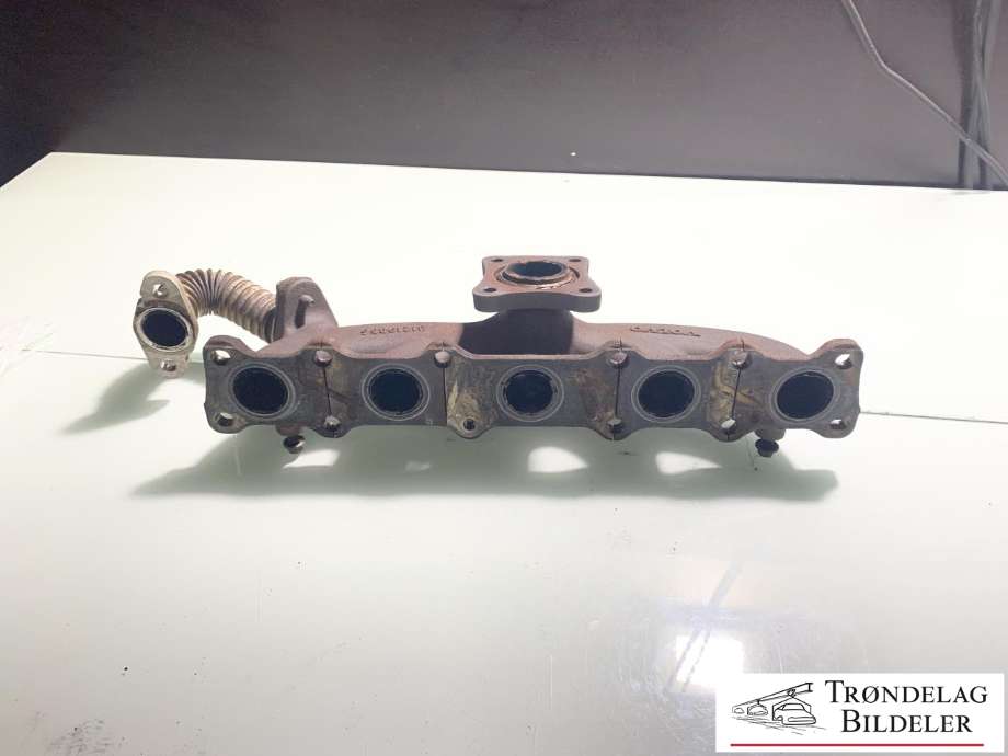 Manifold eksos til Volvo XC60 2008-2013 (Type I, Fase 1)  (30757870|)
