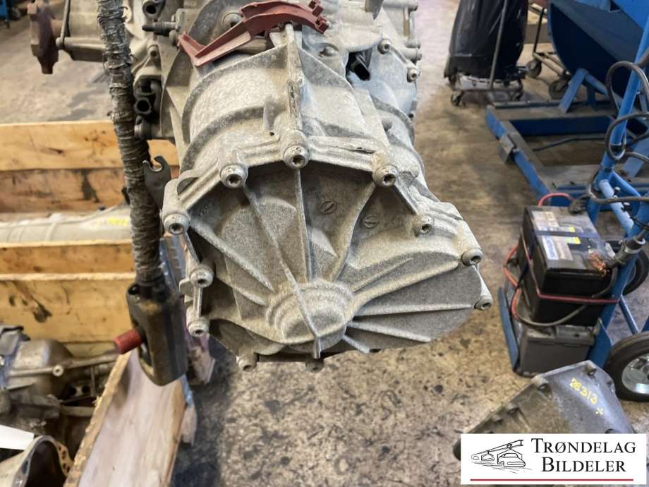 Girkasse manuell 6-trinn til Audi A4 2007-2014 (Type IV) (B8) (B8) (0B1 300 027 C|0B1 300 027 D|)