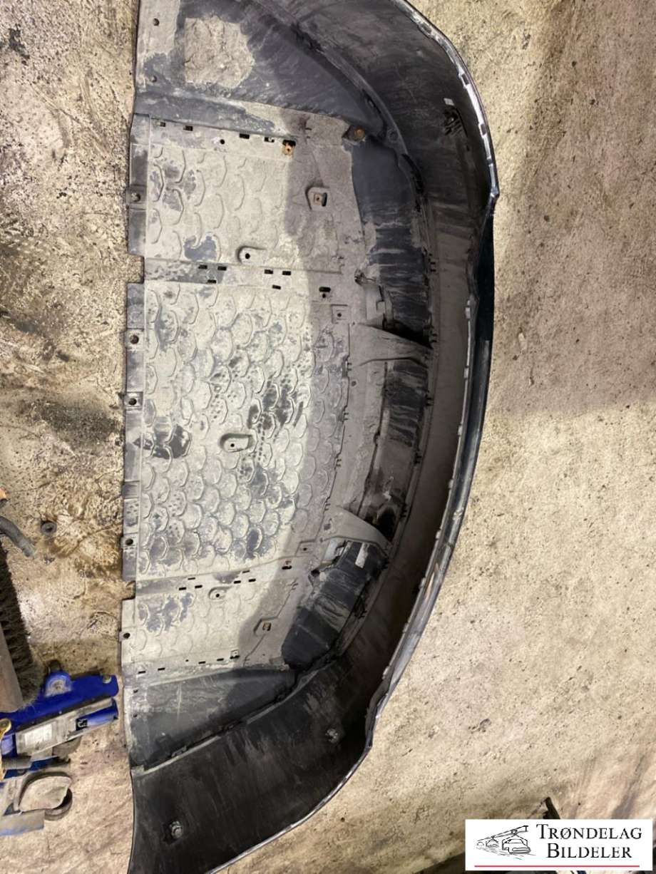 Støtfanger bak til Tesla Model S 2013-2016 (Fase 1)  (1068751-00-A|1068751-00-A = DIFFUSER|6009005|6009004-00-C|)