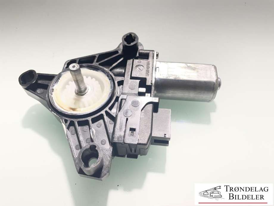 Ruteheis, kun motor, venstre bak til Mercedes EQC 2019-->> (A2139060502|A 213 906 05 02 28|)