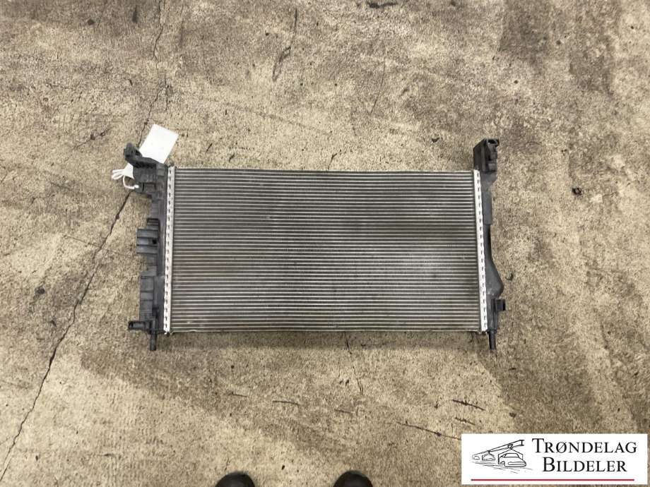 Radiator (automat gir) til Volvo V60 / V60 CC 2018-->> (Type II)  (32224829|)