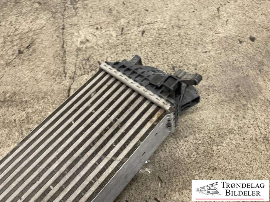 Intercooler til Volvo V60 / V60 CC 2018-->> (Type II) (32249741|)
